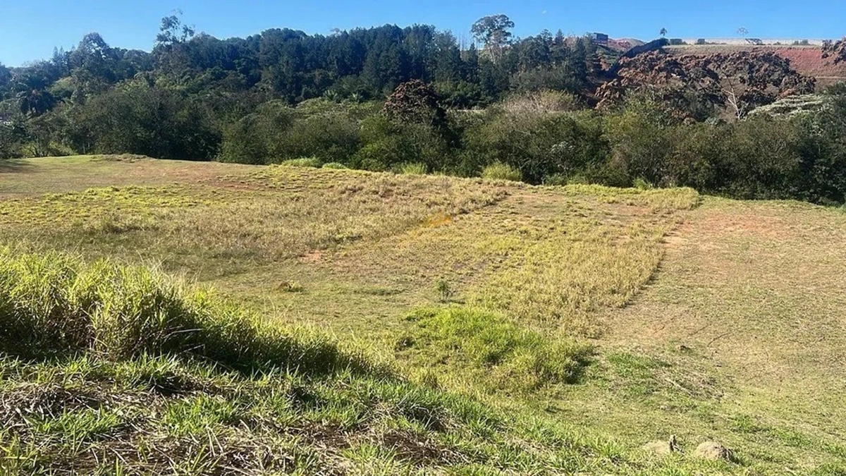 Foto de Oportunidade para investidores em Bragança Paulista. Terreno comercial e residencial com alto potencial e excelente visibilidade.
