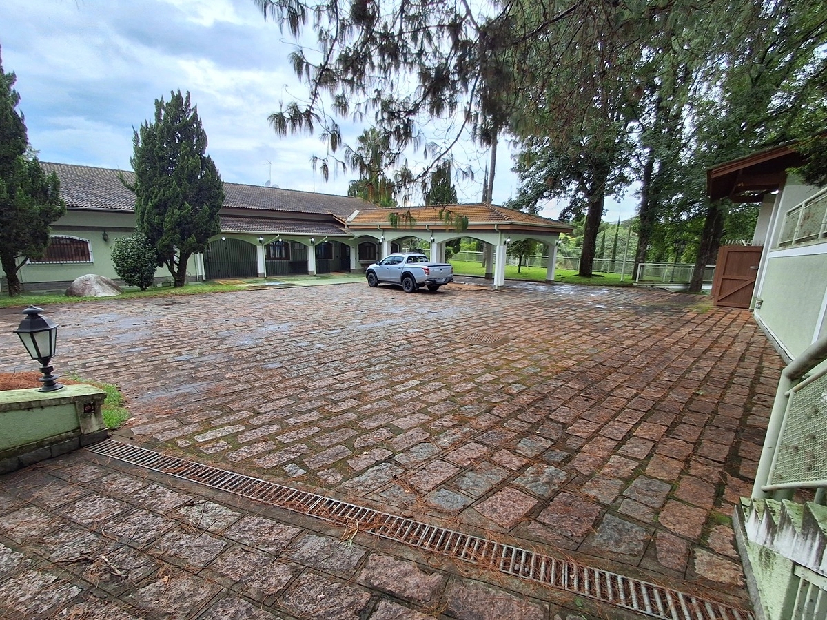 Foto de 🏠 Imóvel Residencial e Comercial para locação | 560 m² | Vale Encantado, Bragança Paulista, SP.