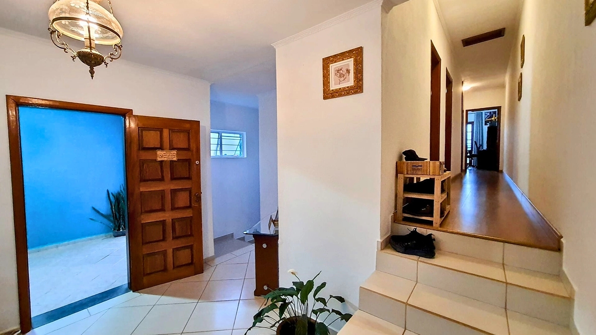 Foto de Casa à Venda no Jardim América – Bragança Paulista/SP | 3 Dormitórios, Suíte, Quintal e Localização Privilegiada!