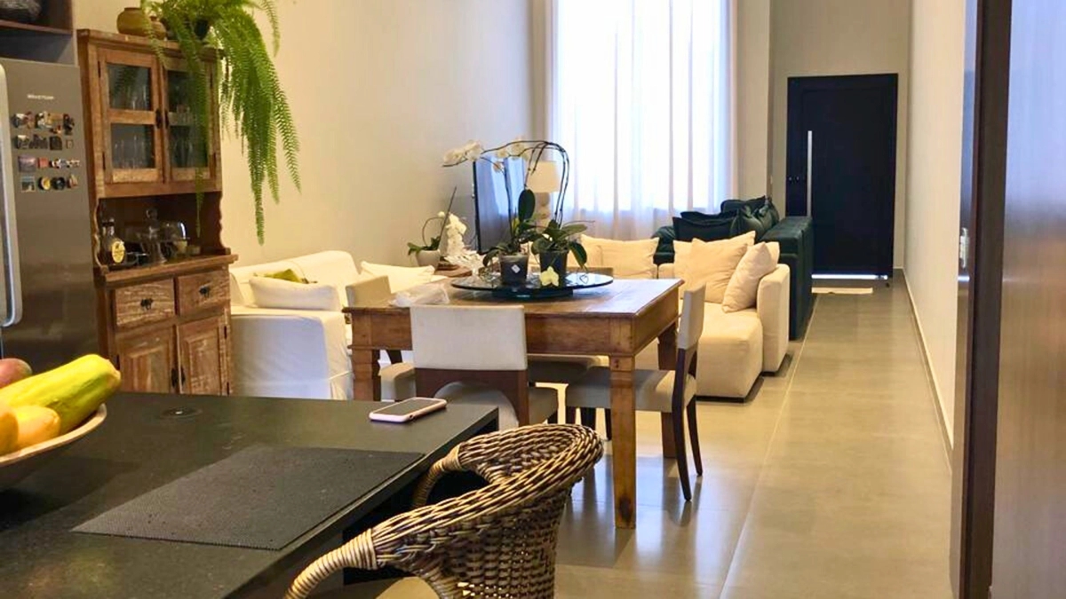 Foto de Casa à venda no Jardim São José, Bragança Paulista. Condomínio Ilé de France com segurança, conforto, tecnologia e fácil acesso ao centro.